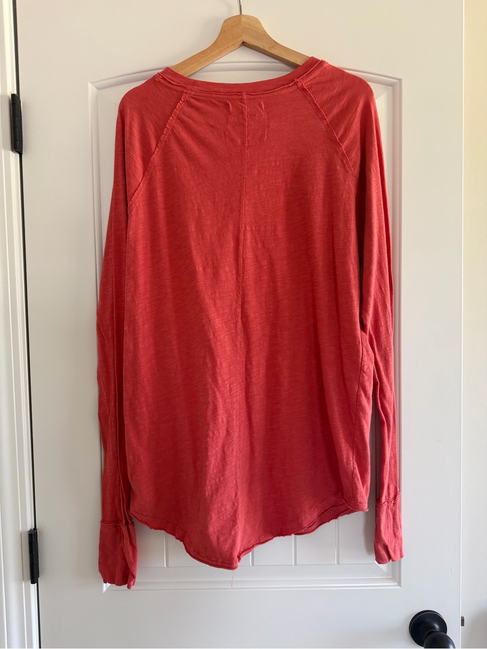 We The Free Women’s Arden Tee Bright Coral Long-Sleeve Tunic Top Size Small - Picture 8 of 9
